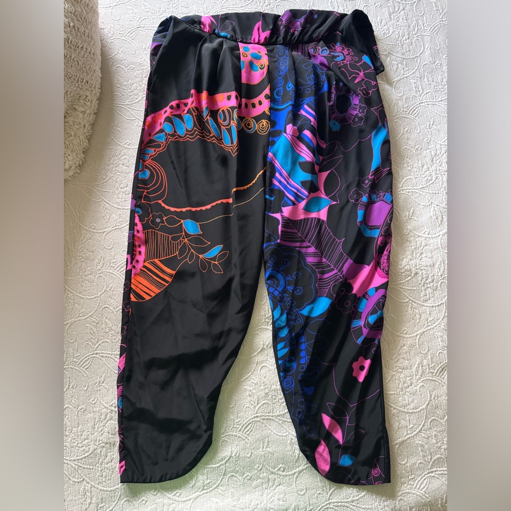 Tibi Abstract Print Silk Jumpsuit (Women's M) - Picture 5 of 11